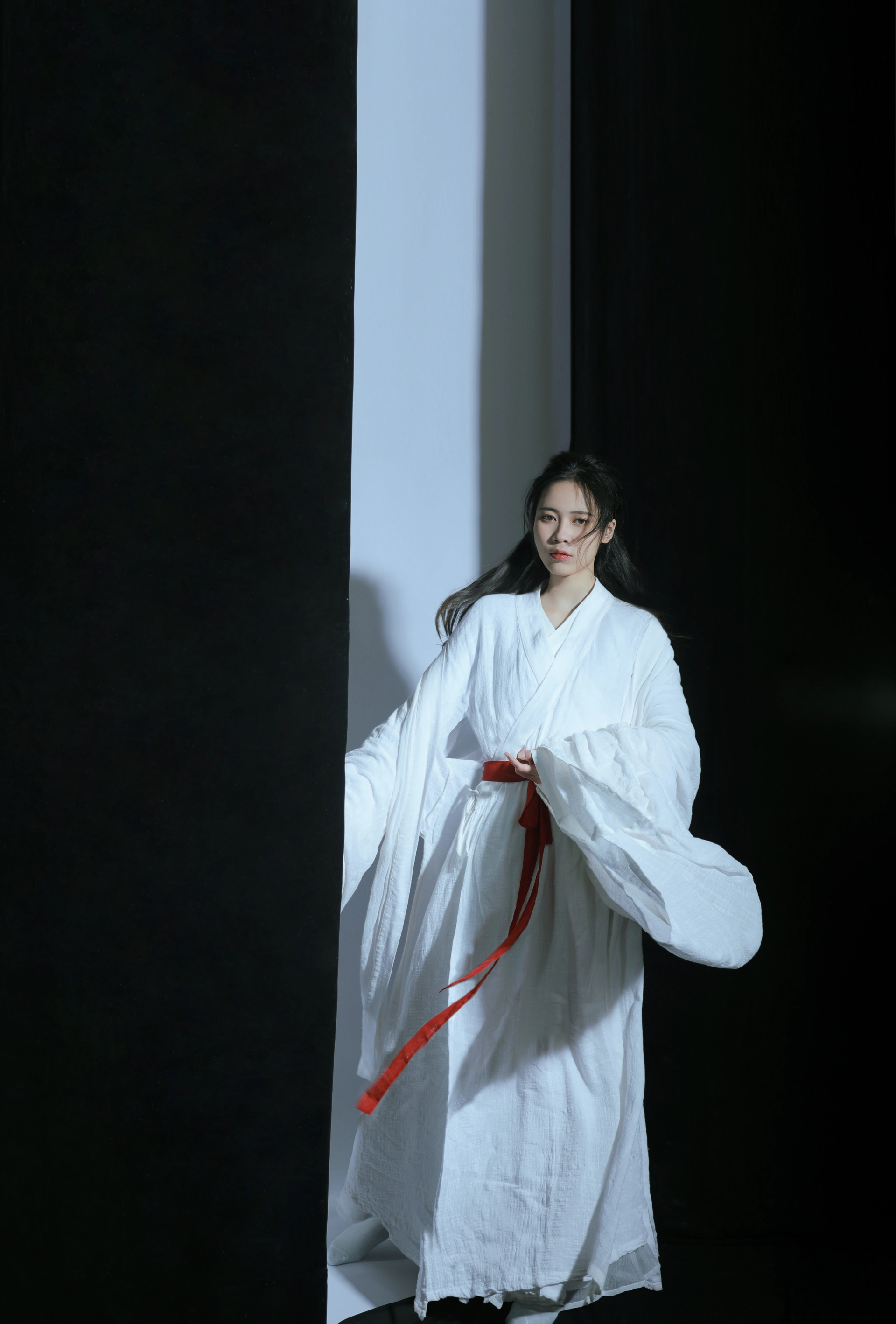 [YITUYU艺图语]2025.01.27 黑白 番茄不是番茄 2